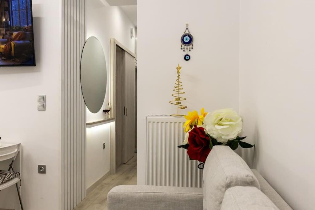 The Golden Home 1 Пирей Экстерьер фото